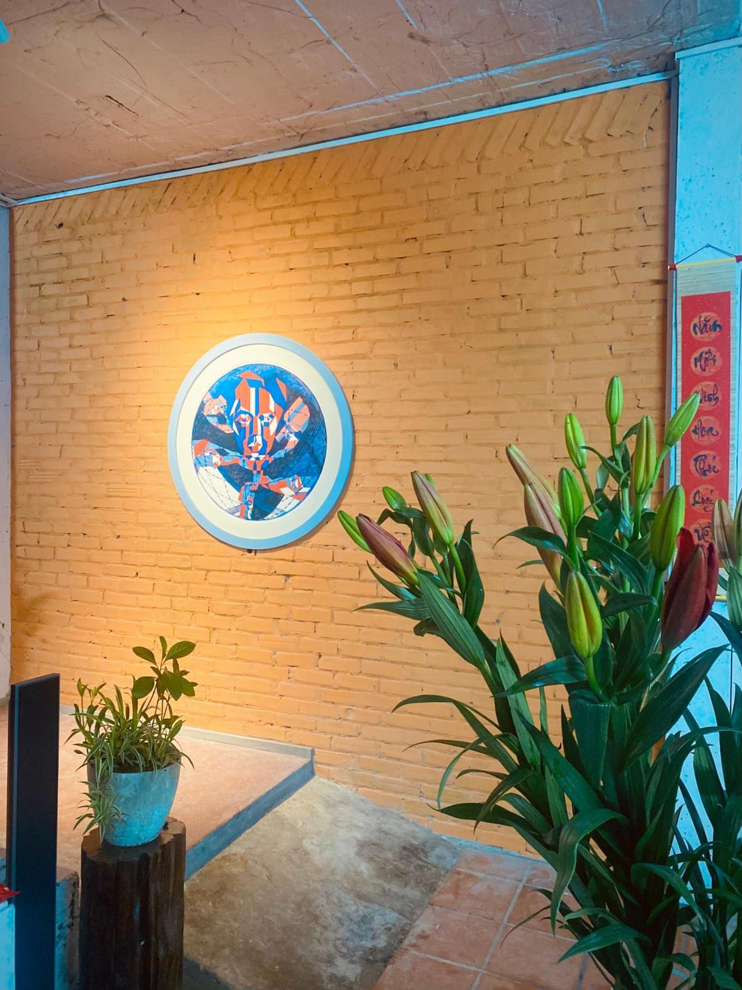 May's House Nha Cua Hanoi