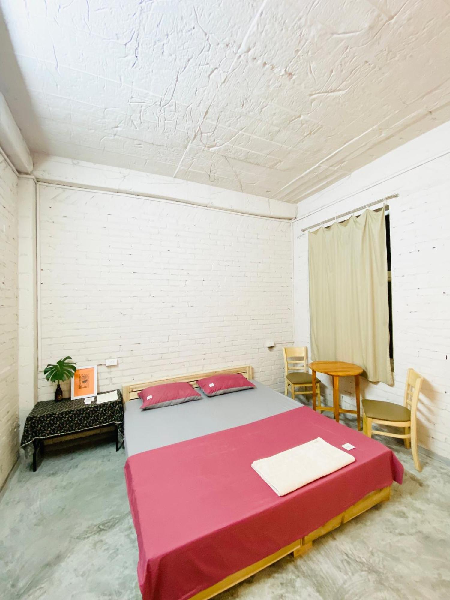 May's House Nha Cua Hanoi